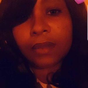 Meet your Posher, Jeanine